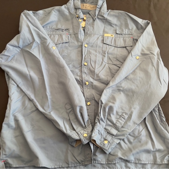 Outdoor gear Gray Button-Up Shirt with Pockets - Picture 1 of 8